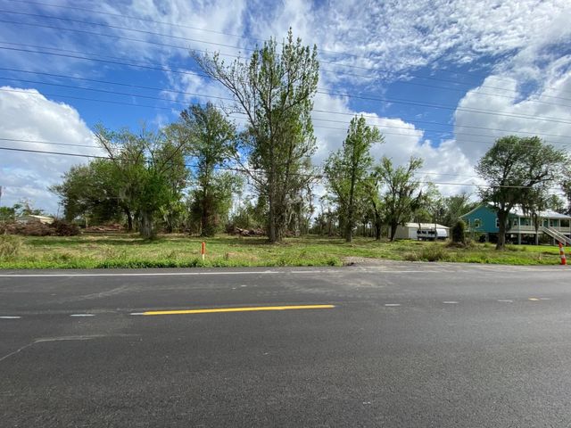 4595 Grand Caillou Road, Houma, LA 70363