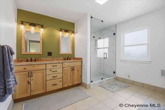 3903 BEVANS ST, Cheyenne, WY 82009