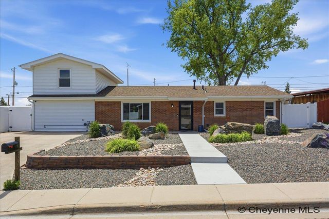 3903 BEVANS ST, Cheyenne, WY 82009