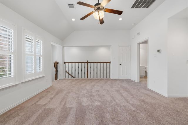 7 Woodmoor Place, Magnolia, TX 77354