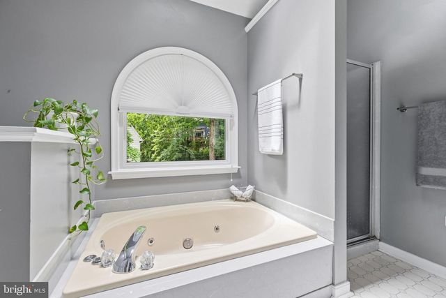 6401 ARBOR LANDING DR, Chester, VA 23831