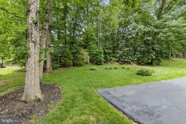 6401 ARBOR LANDING DR, Chester, VA 23831