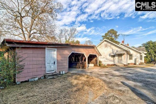 1229 Kinard Street, Newberry, SC 29108