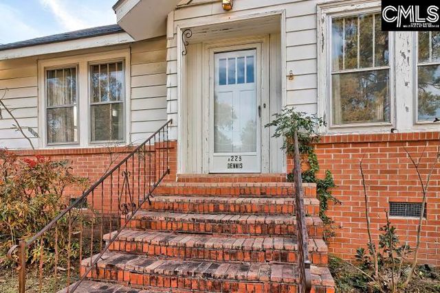 1229 Kinard Street, Newberry, SC 29108