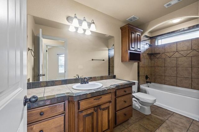 1809 SW Sequoia Street, Bentonville, AR 72713