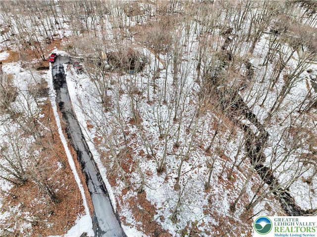 Warbler Court, Lehman Twp, PA 18324