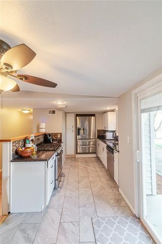 2208 Millwood Drive, Atchison, KS 66002