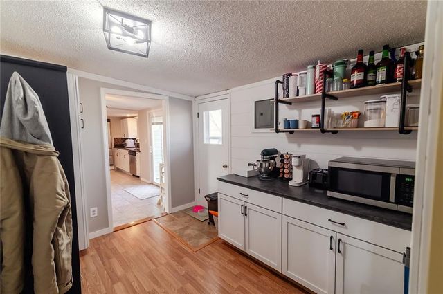 2208 Millwood Drive, Atchison, KS 66002