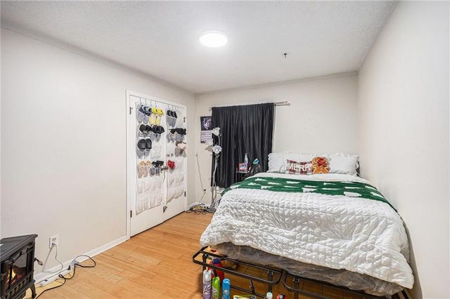 901 E 109th Terrace, Kansas City, MO 64131