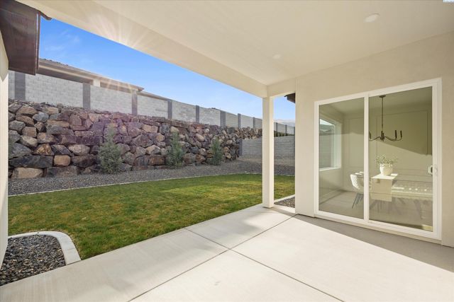 713 Mara Loop, Richland, WA 99352