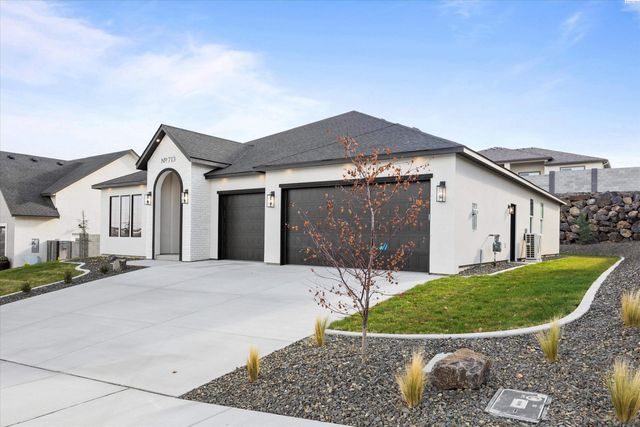 713 Mara Loop, Richland, WA 99352