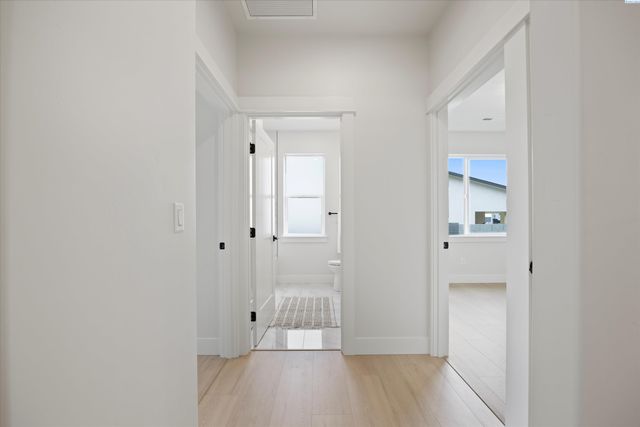 713 Mara Loop, Richland, WA 99352