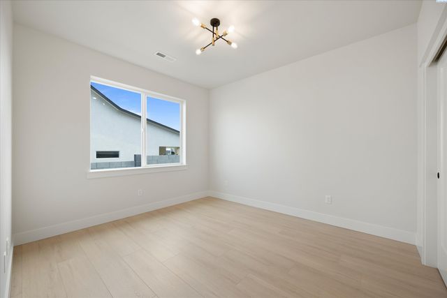 713 Mara Loop, Richland, WA 99352