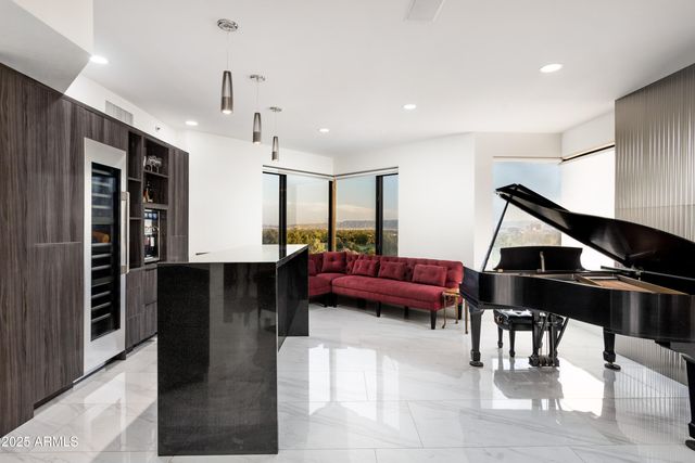 1040 E OSBORN Road 904, Phoenix, AZ 85014