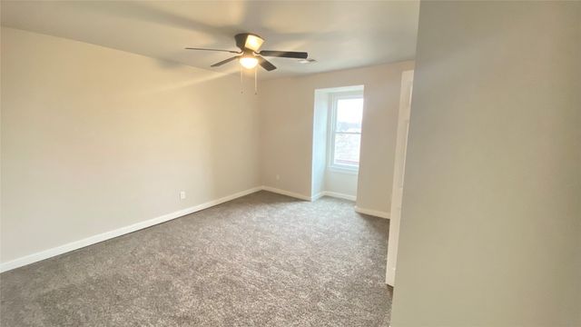 129 S 8th Street, Mcloud, OK 74851