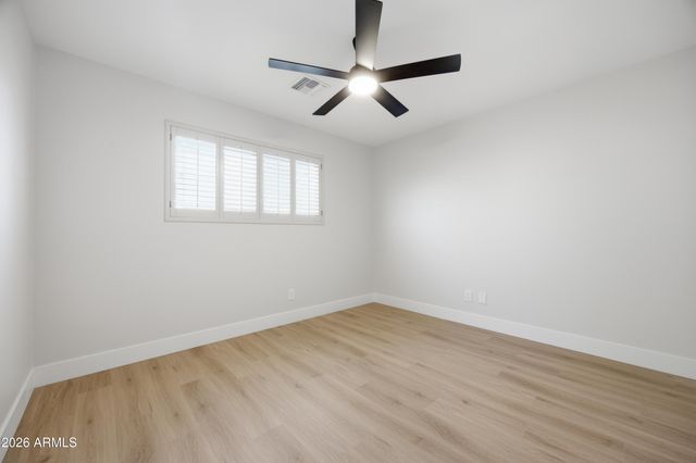 4928 E VIRGINIA Avenue, Phoenix, AZ 85008