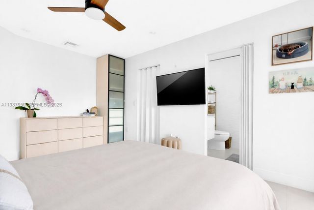 8858 SW 214th St, Cutler Bay, FL 33189