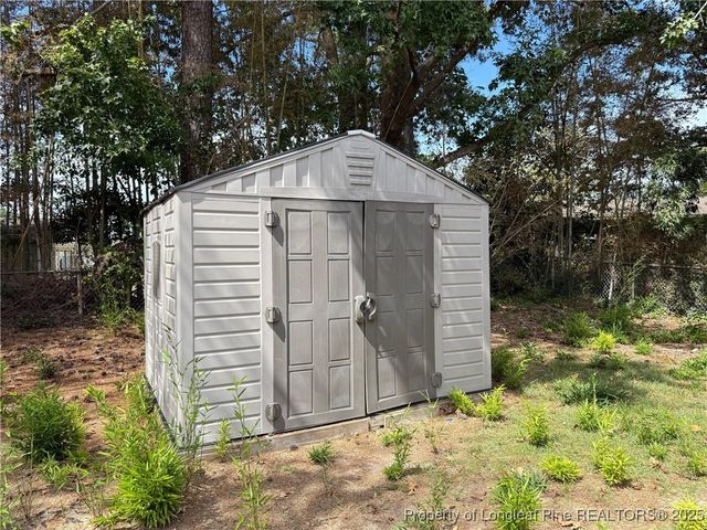 7069 Candlewood Drive, Fayetteville, NC 28314