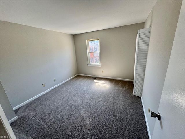 446 Britnie CT, Newport News, VA 23602