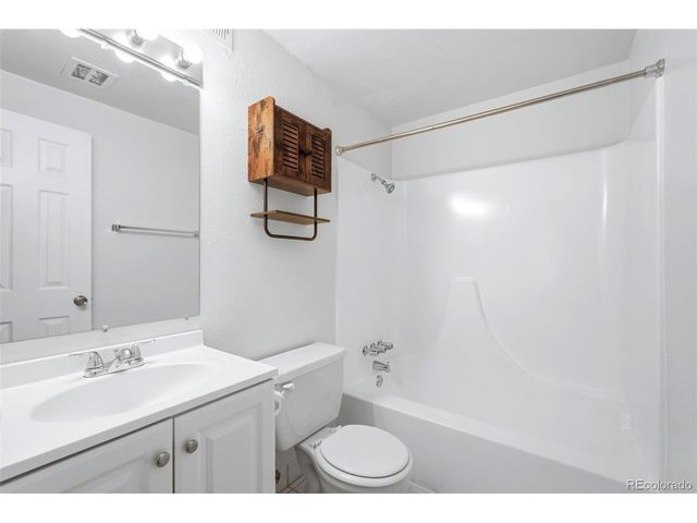 16259 W 10th Ave K2, Golden, CO 80401