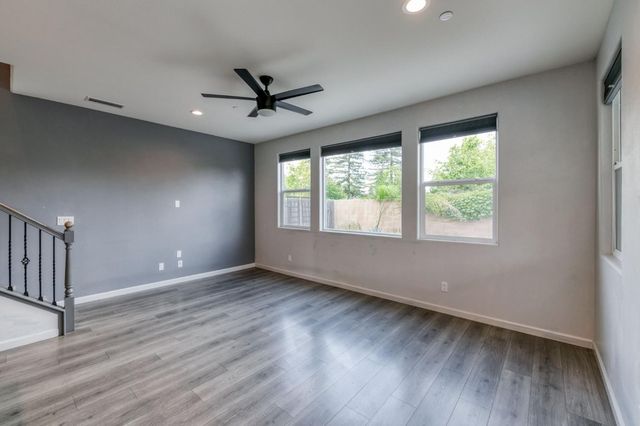 5402 W Santa Barbara, Fresno, CA 93722