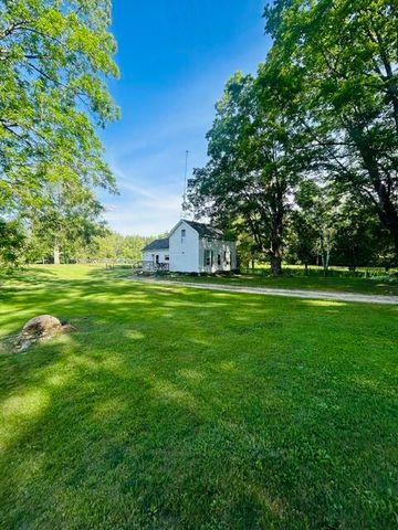 2304 115th Avenue, Evart Twp, MI 49631