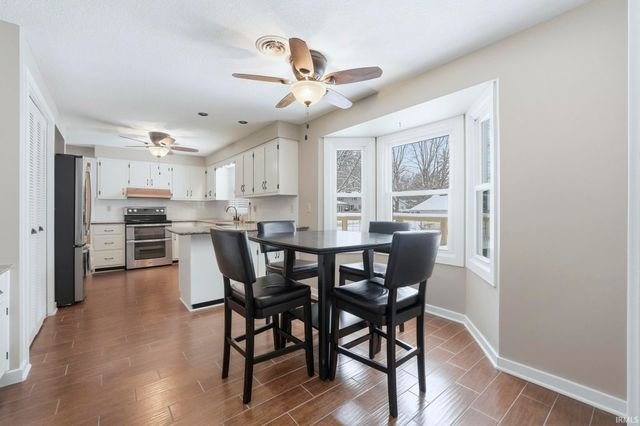 9928 Berkshire Lane, Fort Wayne, IN 46804