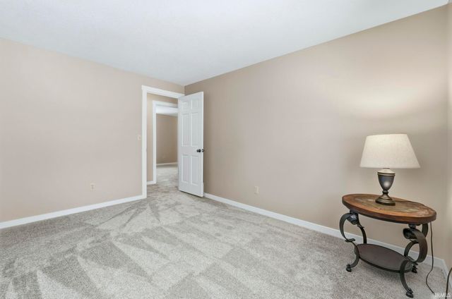 9928 Berkshire Lane, Fort Wayne, IN 46804