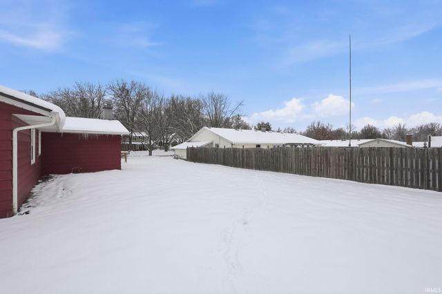 9928 Berkshire Lane, Fort Wayne, IN 46804