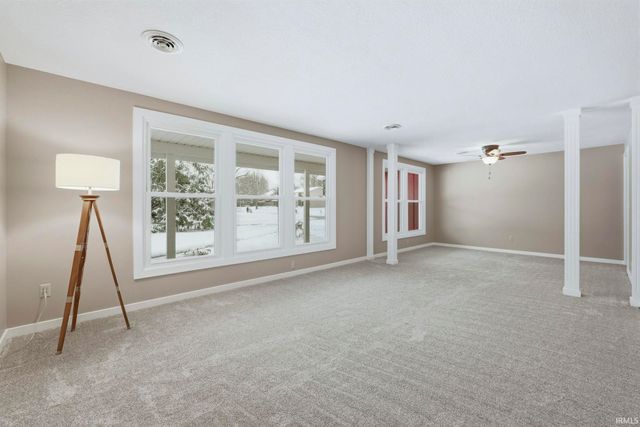 9928 Berkshire Lane, Fort Wayne, IN 46804