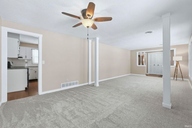 9928 Berkshire Lane, Fort Wayne, IN 46804