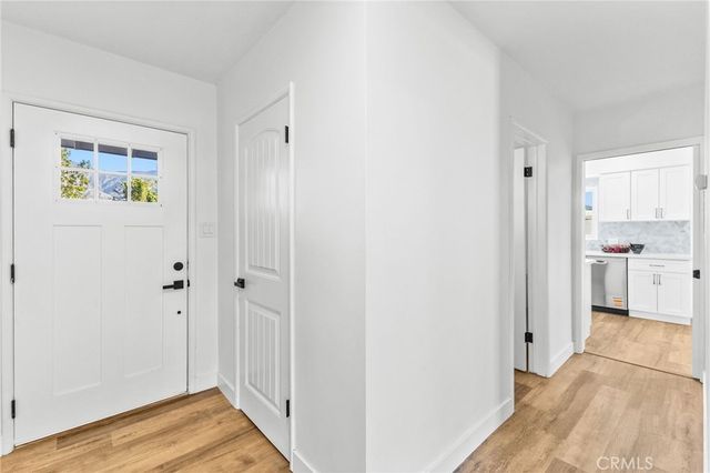 325 Echo Court, San Bernardino, CA 92404