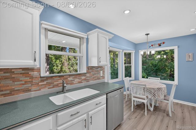 1917 S Milford Road, Milford Charter Township, MI 48381