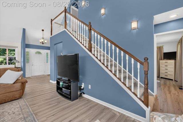1917 S Milford Road, Milford Charter Township, MI 48381