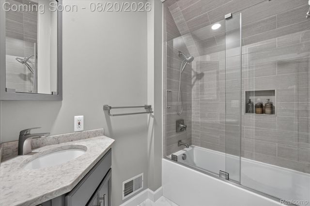 1917 S Milford Road, Milford Charter Township, MI 48381