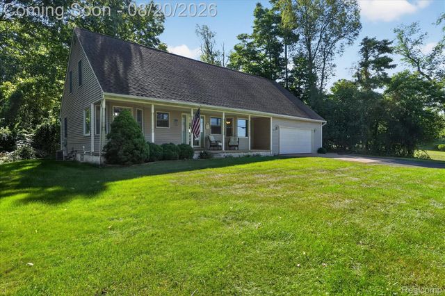1917 S Milford Road, Milford Charter Township, MI 48381