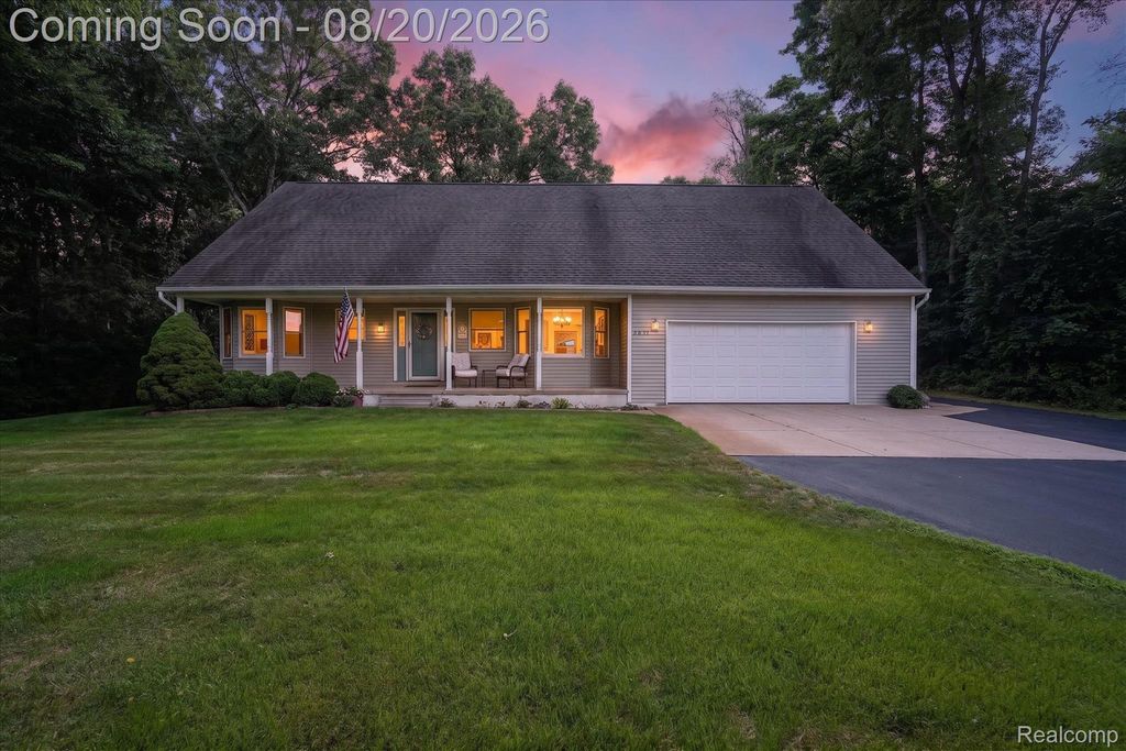 1917 S Milford Road, Milford Charter Township, MI 48381