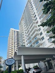 5701 Collins Ave 709, Miami Beach, FL 33140