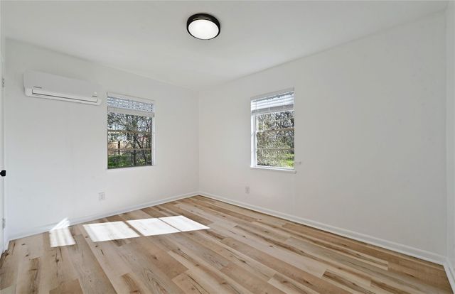 5204 Star Light TER, Austin, TX 78721