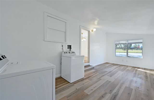 5204 Star Light TER, Austin, TX 78721