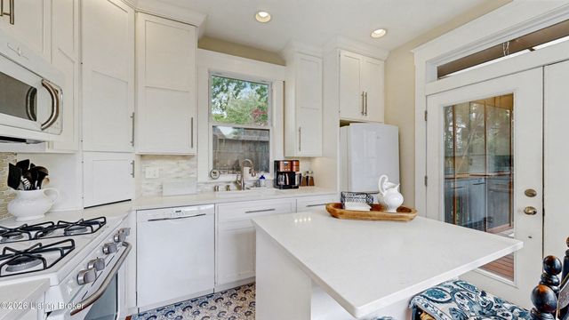 1328 Winter Ave, Louisville, KY 40204