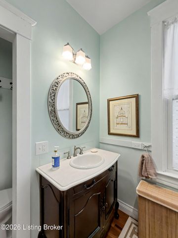 1328 Winter Ave, Louisville, KY 40204