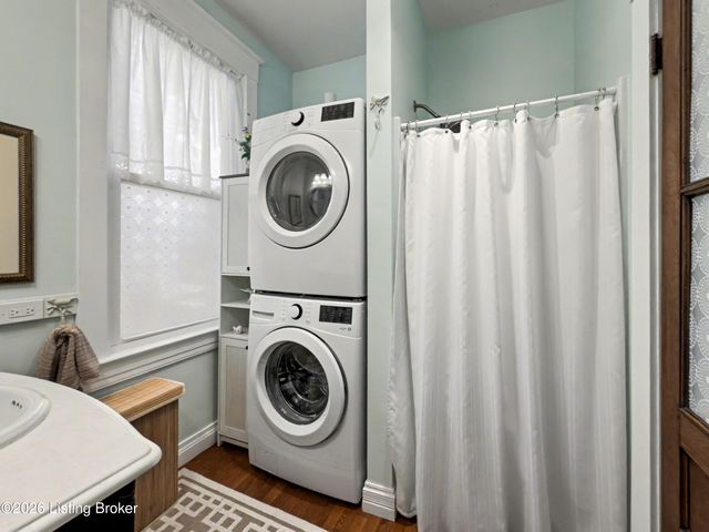 1328 Winter Ave, Louisville, KY 40204