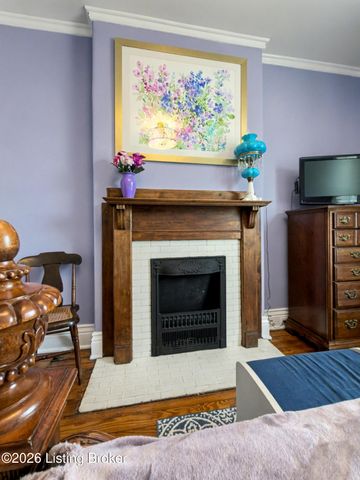 1328 Winter Ave, Louisville, KY 40204