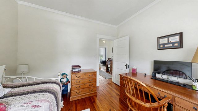 1328 Winter Ave, Louisville, KY 40204