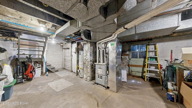 1328 Winter Ave, Louisville, KY 40204