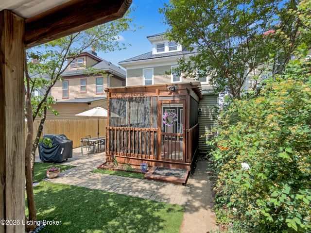 1328 Winter Ave, Louisville, KY 40204