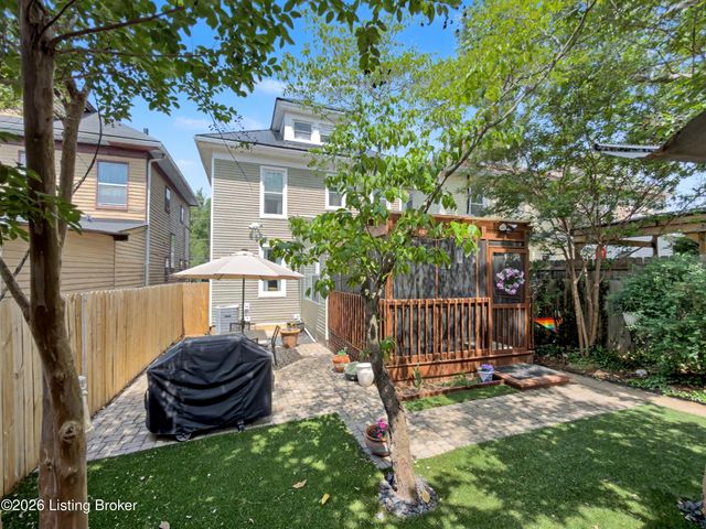 1328 Winter Ave, Louisville, KY 40204