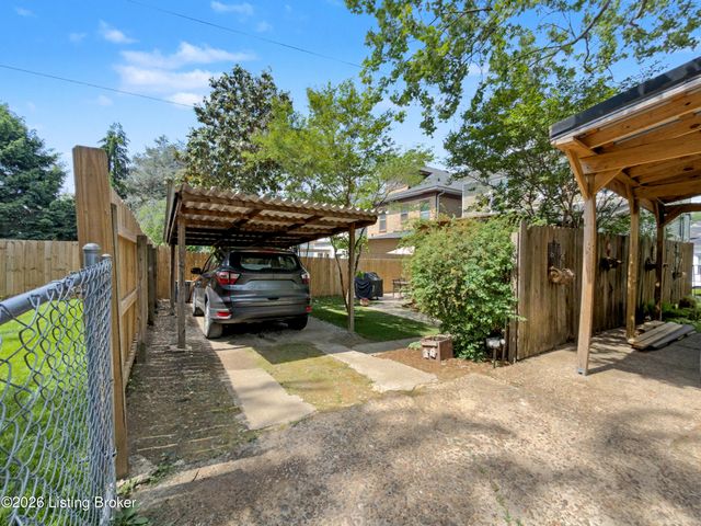 1328 Winter Ave, Louisville, KY 40204