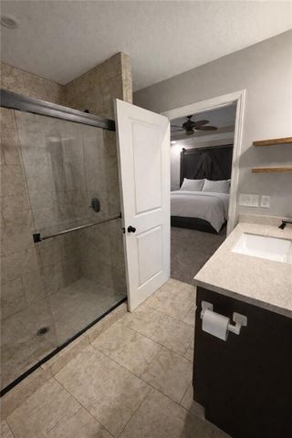 342 ARMOUR Avenue, Bonner Springs, KS 66012